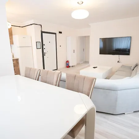 Lina Hotel apartamentowy