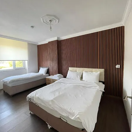 Lina 公寓式酒店 3*